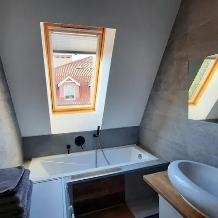 Sloneczny Apartament Przy Plazy Гижицко